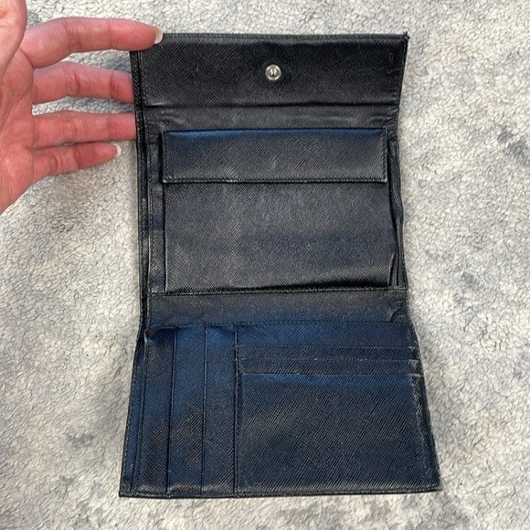 Prada Nylon Envelope Snap Wallet Black Designer Classic Everyday Triangle Plaque - Picture 9 of 16